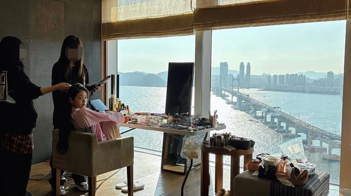 아이브 장원영 광안리 호텔 섬네일