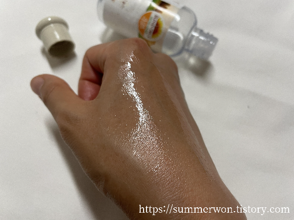비타민e오일 손등 텍스처
