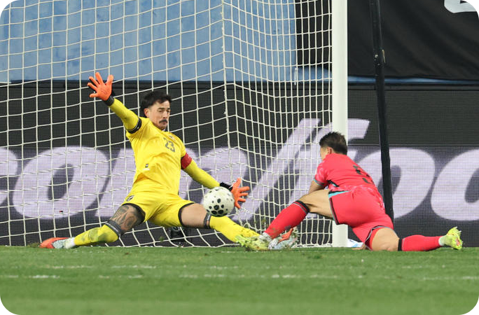 조규성이 14일 대전월드컵경기장에서 열린 남자축구 국가대표 A매치 평가전 대한민국과 볼리비아의 경기에서 슛하고 있다. 대전 [사진=연합뉴스]