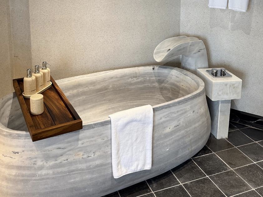 깜란-아미아나-솔직-후기