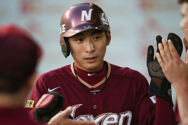 이정후 나이 프로필 학력 고향 가족 기록 연봉 300억의 가치: 타율 0.404 미친 반등 비결 총정리