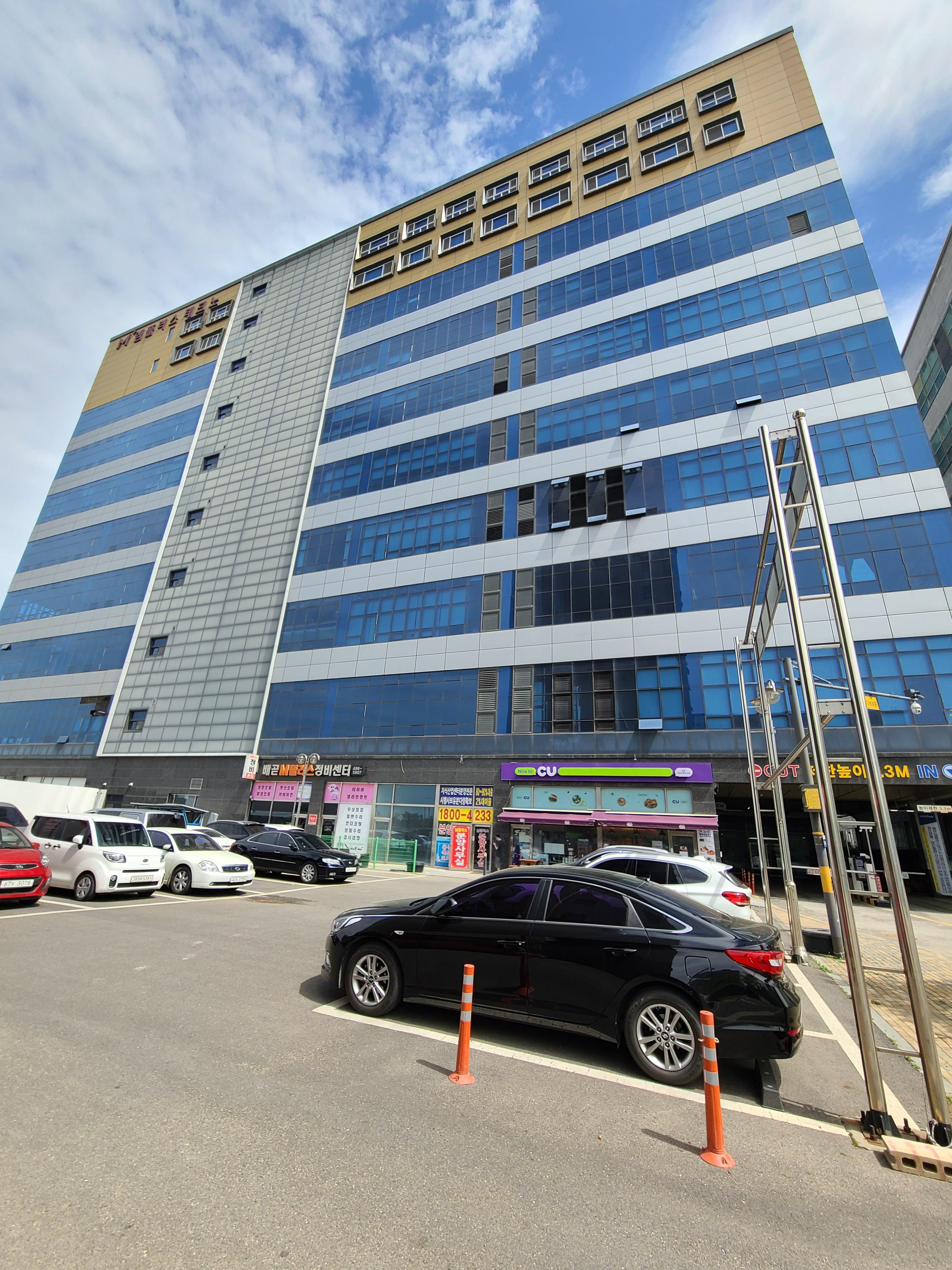 엠플러스테크노 외관 및 주변환경8