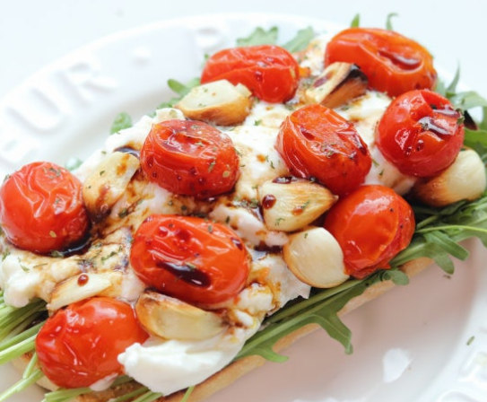 빵과 함께하는 간단한 홈카페 메뉴 치아바타, 베이글, 토스트