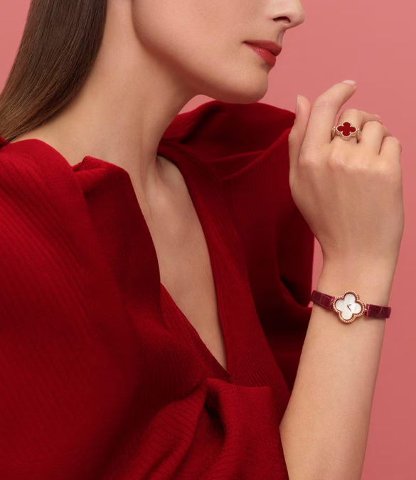 알함브라 시리즈의 특징