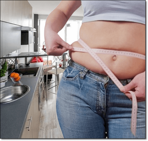 다이어트 중인 여성