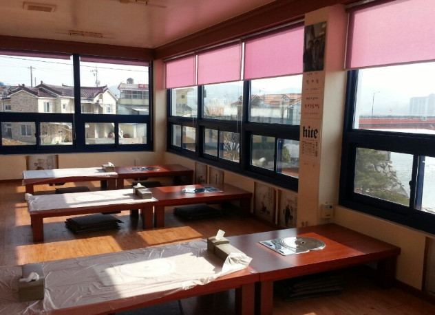 6시내고향 남해 멸치회무침 멸치쌈밥