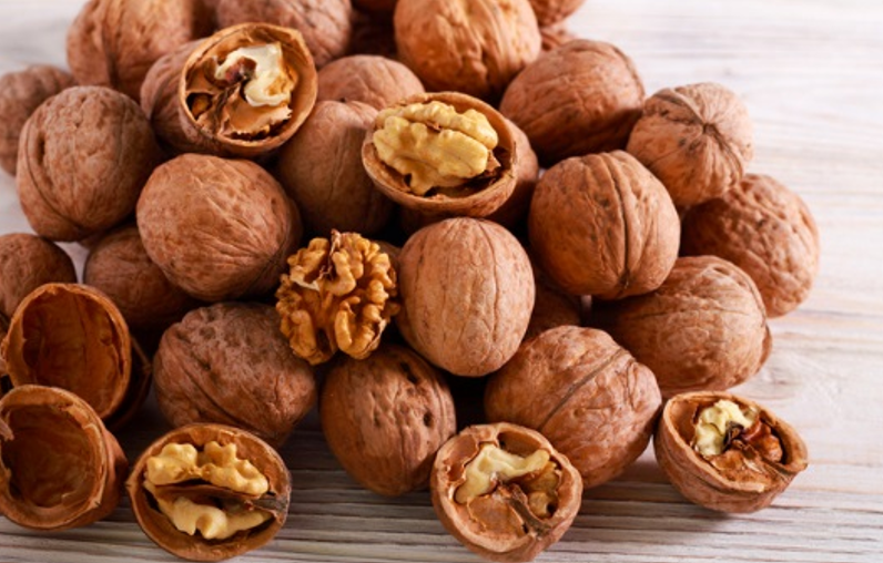 소화기 계통에 좋은 견과류