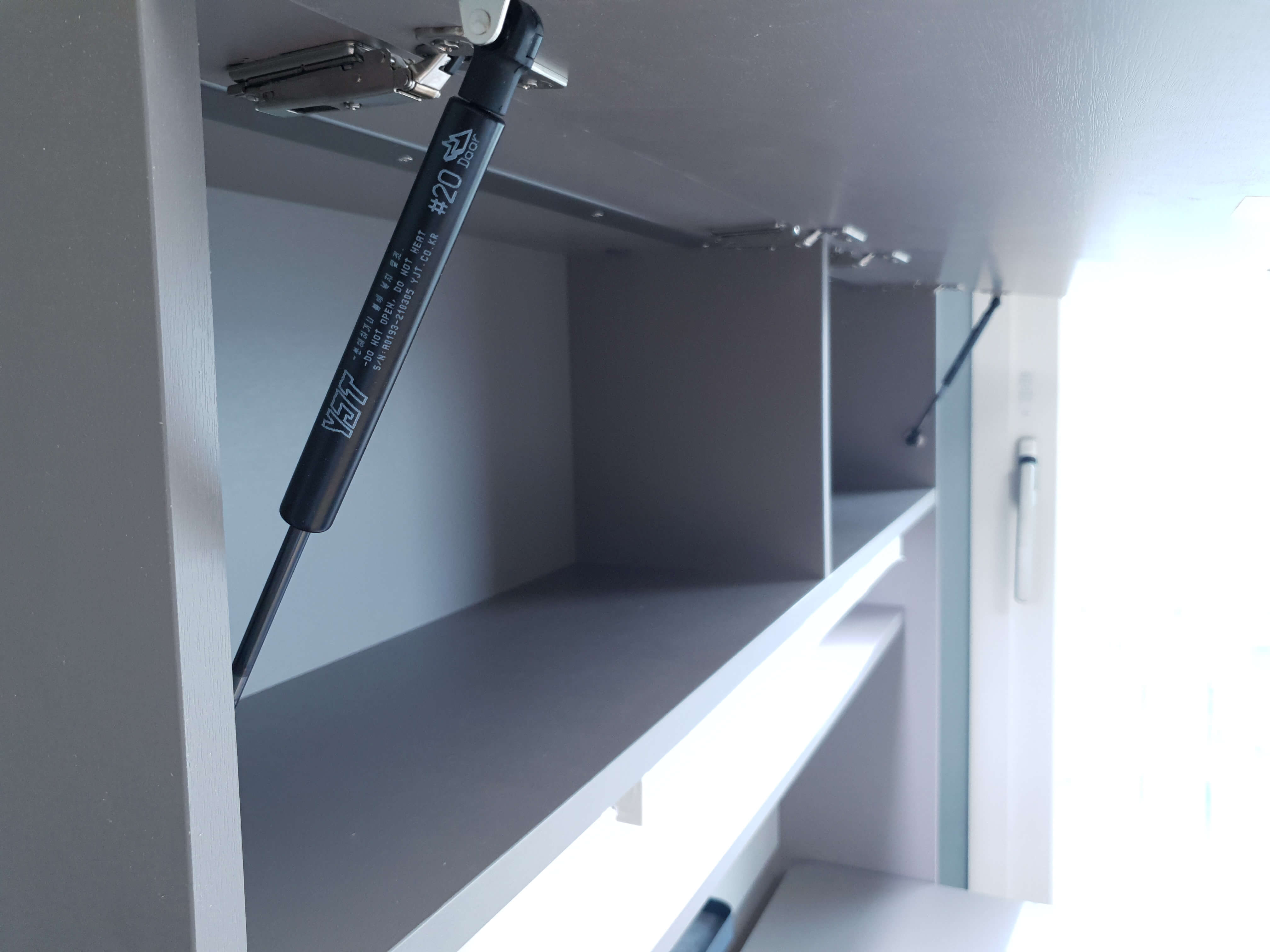 일룸-로이책상-사진4