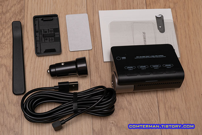 70mai A800S 블랙박스 내용물