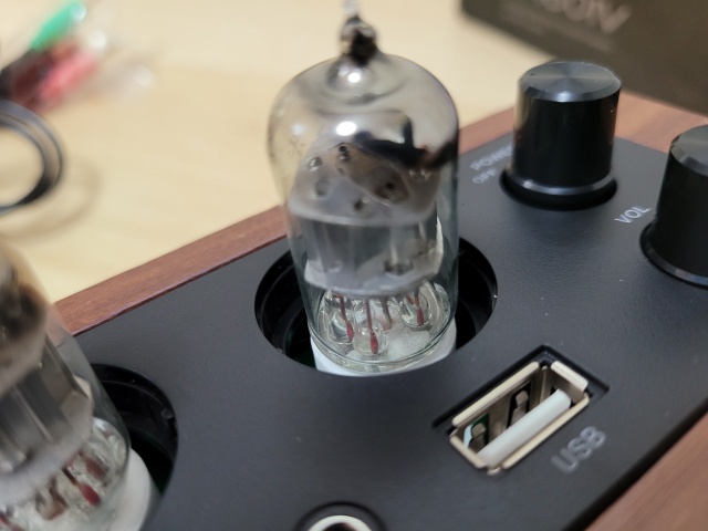 사운드바-진공관