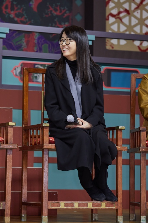 김은희 작가 나이 프로필 결혼 남편 장항준 작품 과거 댄서 킹덤