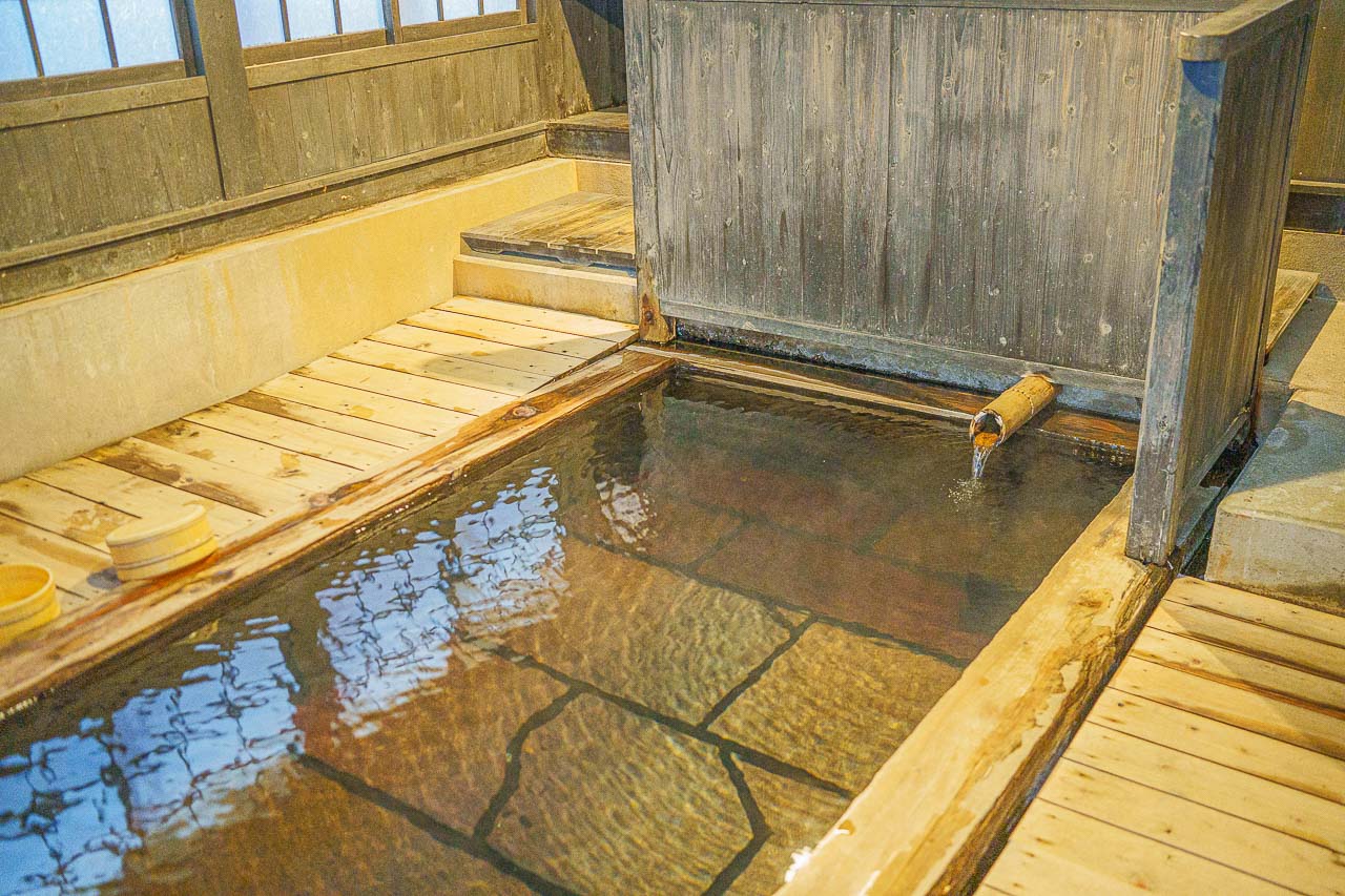 Sujiyu Onsen Takaraya Ryokan — original source photograph