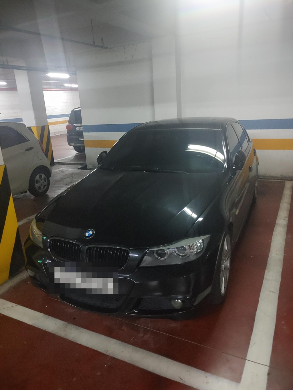 BMW 320i E90