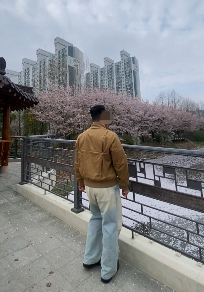 데일리룩('26. 4. 10.)MADEN 퓨리 탱커자켓 아메카지 밀리터리 복각 점퍼, 에러스익셉티드 와이드 연청 데님 팬츠, 레드윙 페코스 11인치 2231 웨스턴부츠 엔지니어부츠