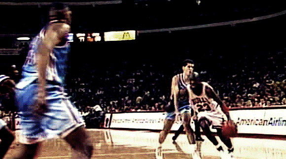 마이클 조던의 신기한 농구 기술들 GIF