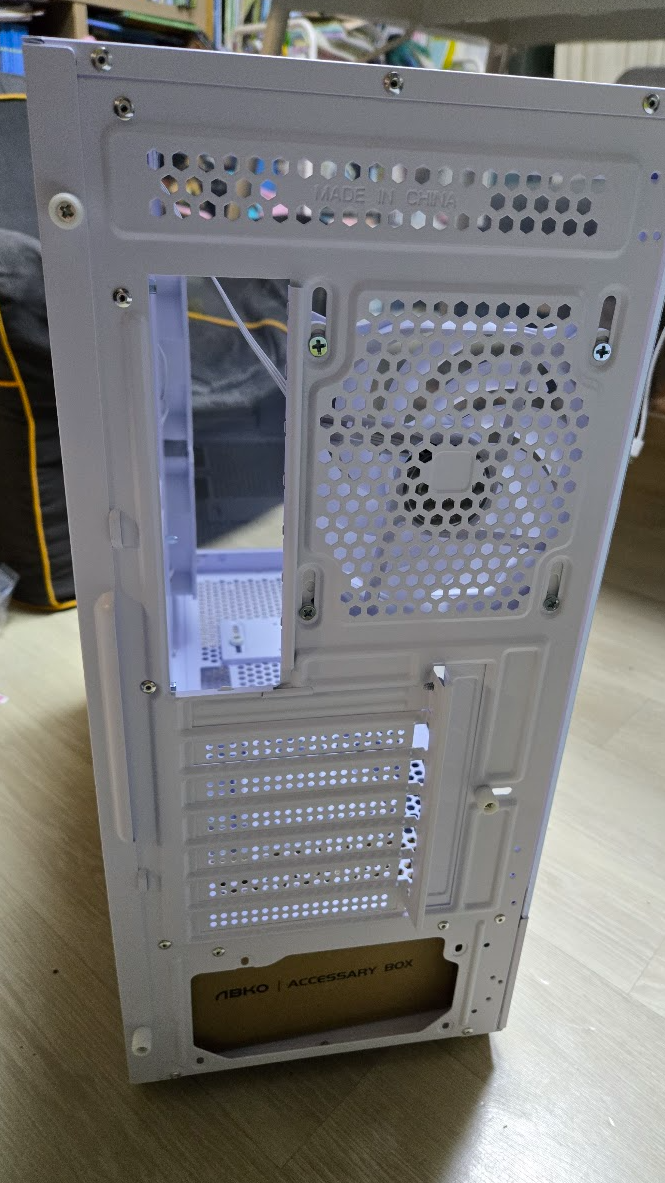 가성비 조립PC 케이스 앱코 (ABKO) U30 마린 화이트 후기 사진3