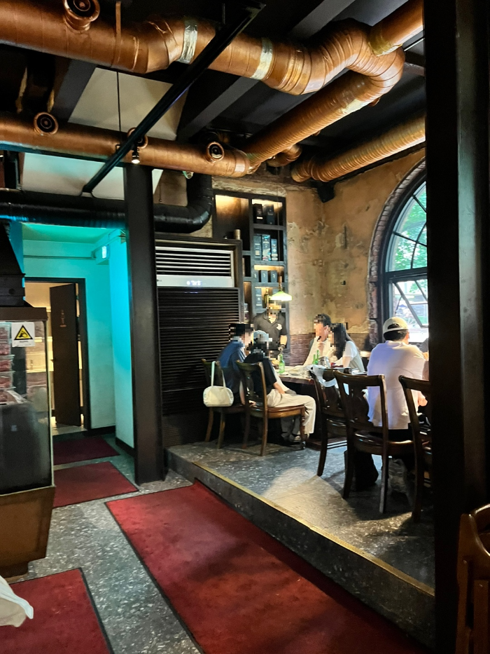 안쪽 좌석&amp;#44; 고기 금고