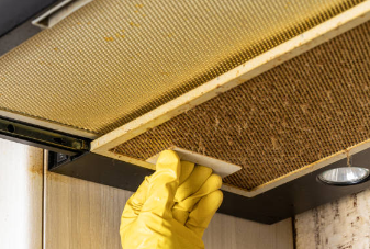 더러운 주방 후드