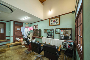 돈의문박물관마을-이발소내부