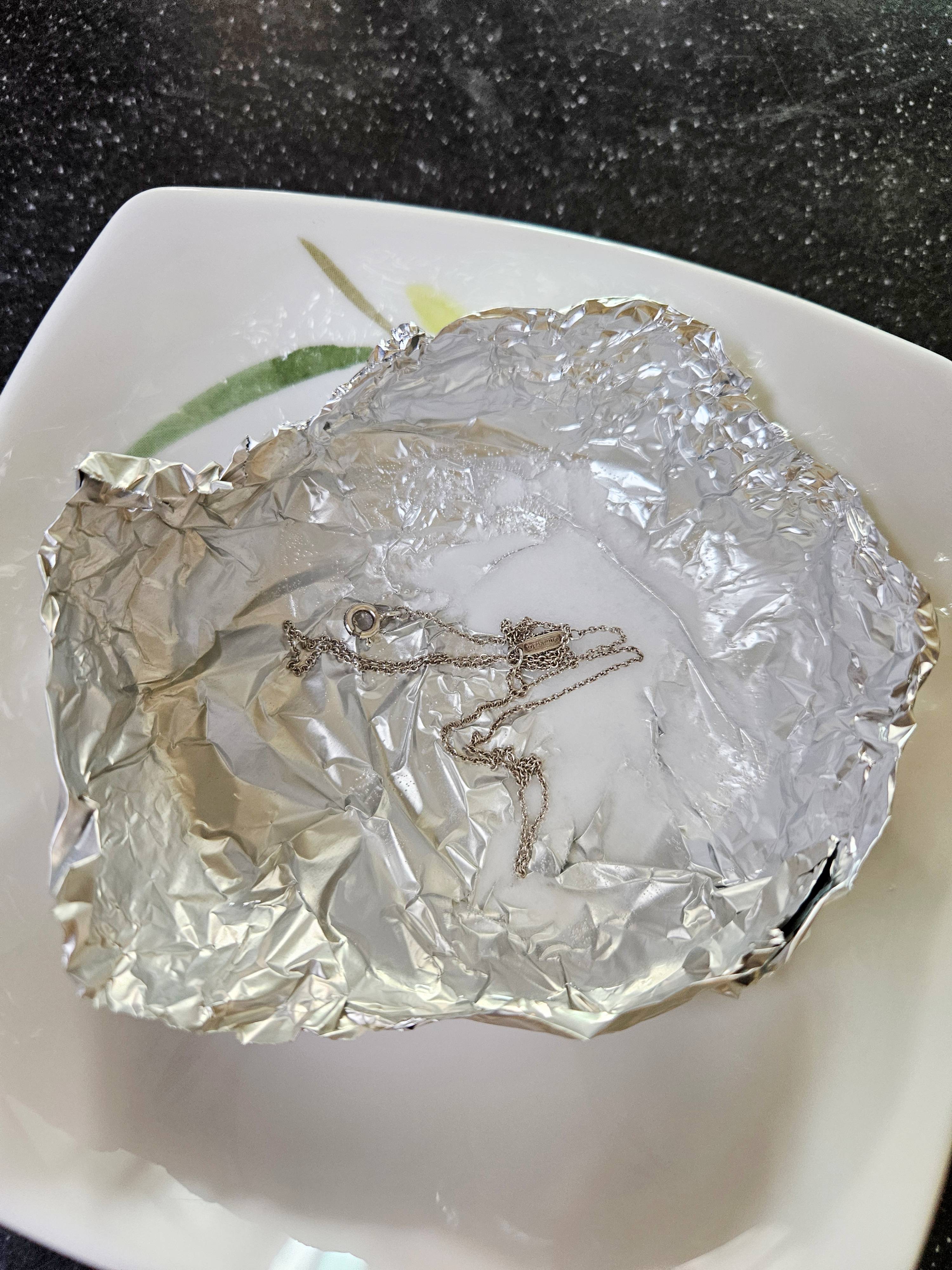 티파니은세척-베이킹소다-은세척-티파니-목걸이-은제품-세척-폴리싱-은목걸이