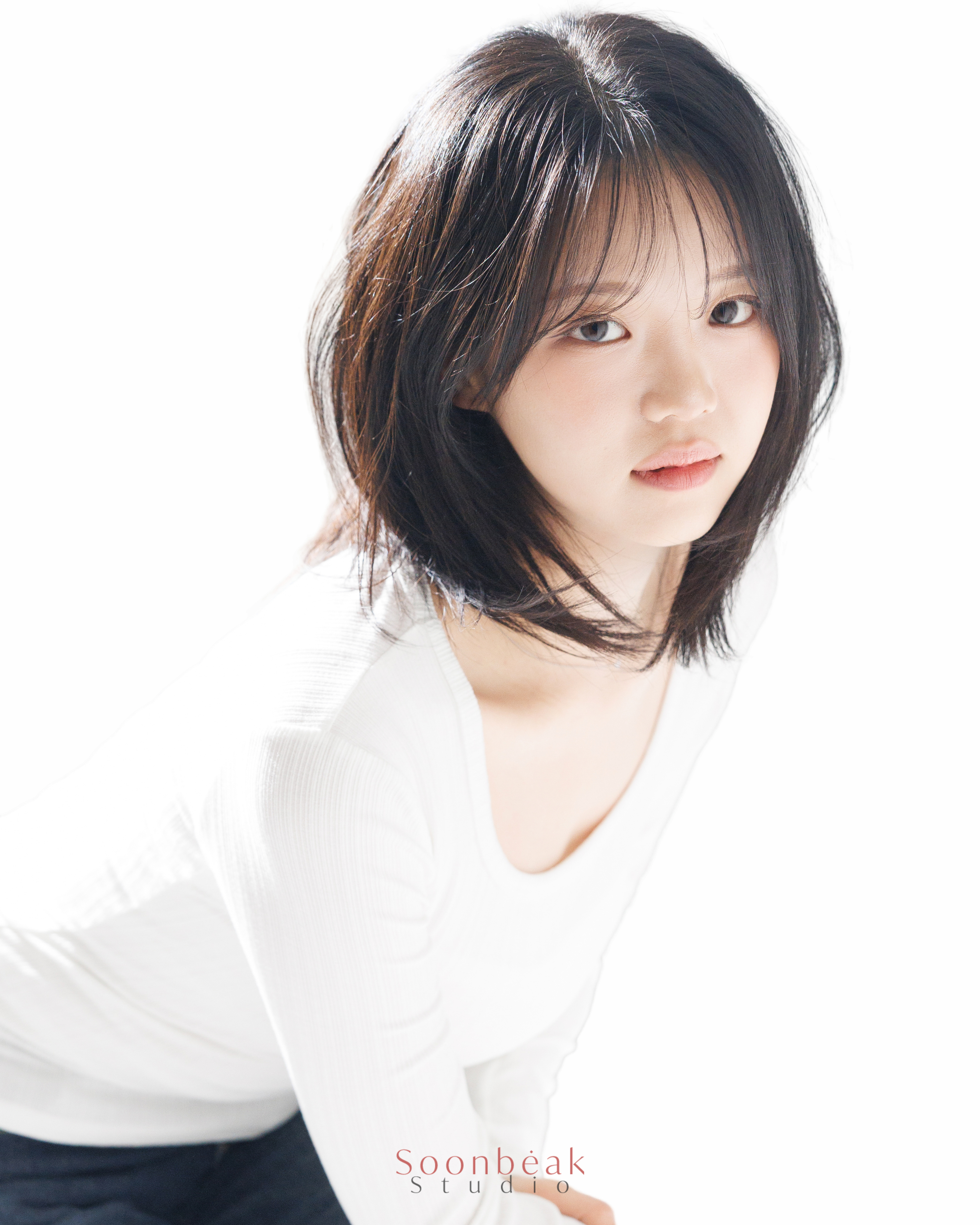 천안 프로필사진 순백스튜디오 &mdash; 여성 프로필사진 1