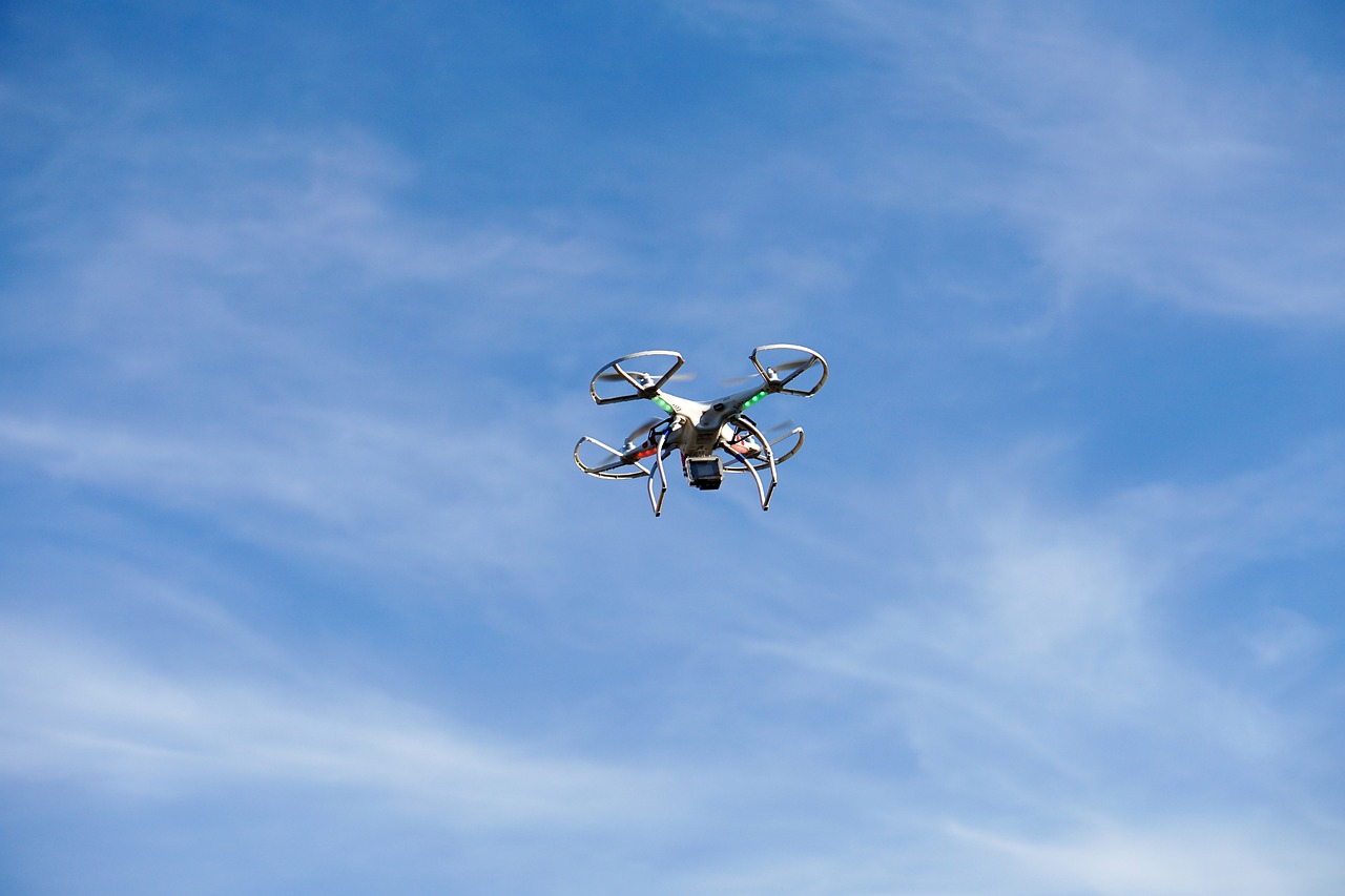 이재명표 정책, 드론·로봇 투자 및 방위산업 협력국 관련주