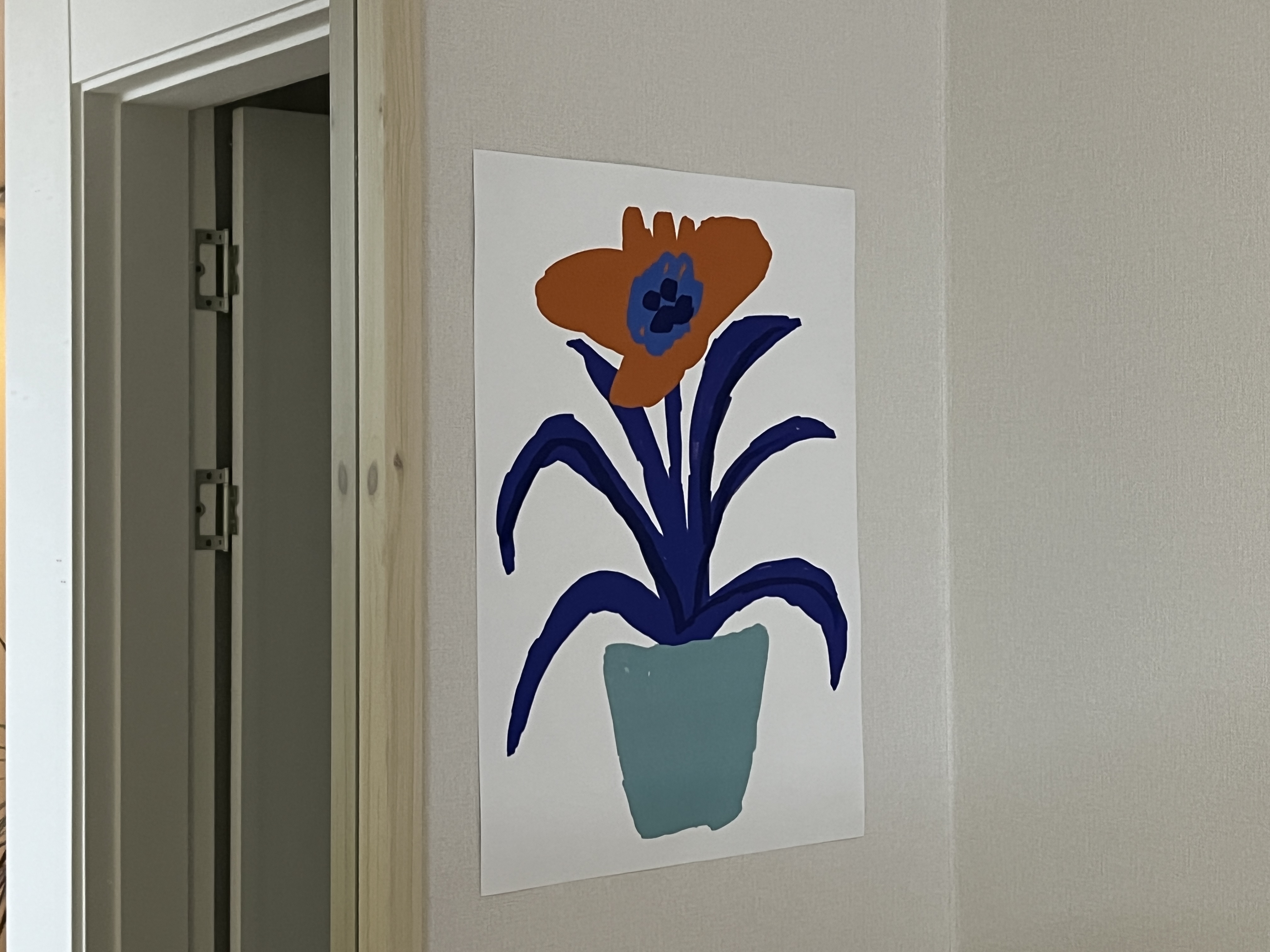 테이프없이포스터붙이기