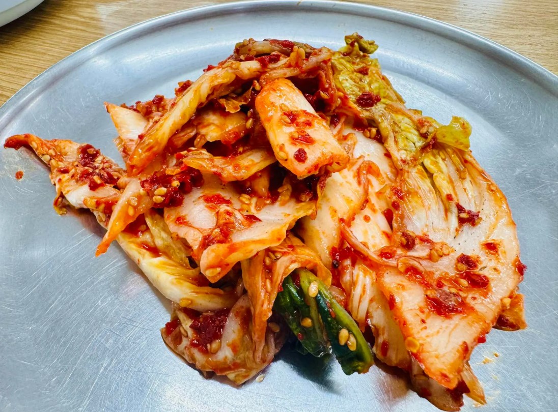 손칼국수보다 더 맛있다는 겉절이 김치