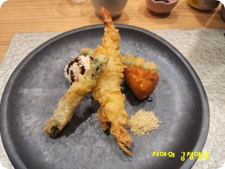 새우와 치즈튀김