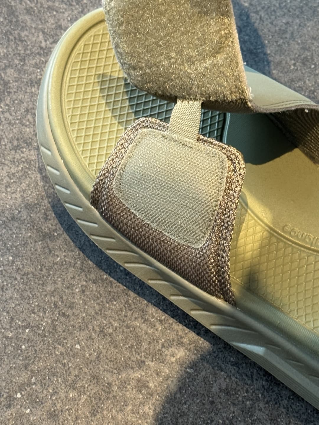 뉴발란스-쿠셔닝-슬라이드-SD1501KA3-실측-벨크로