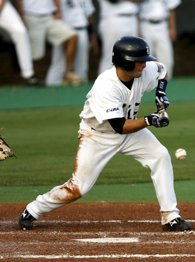 프로야구 번트의 타이밍은 언제일까? 관련 사진