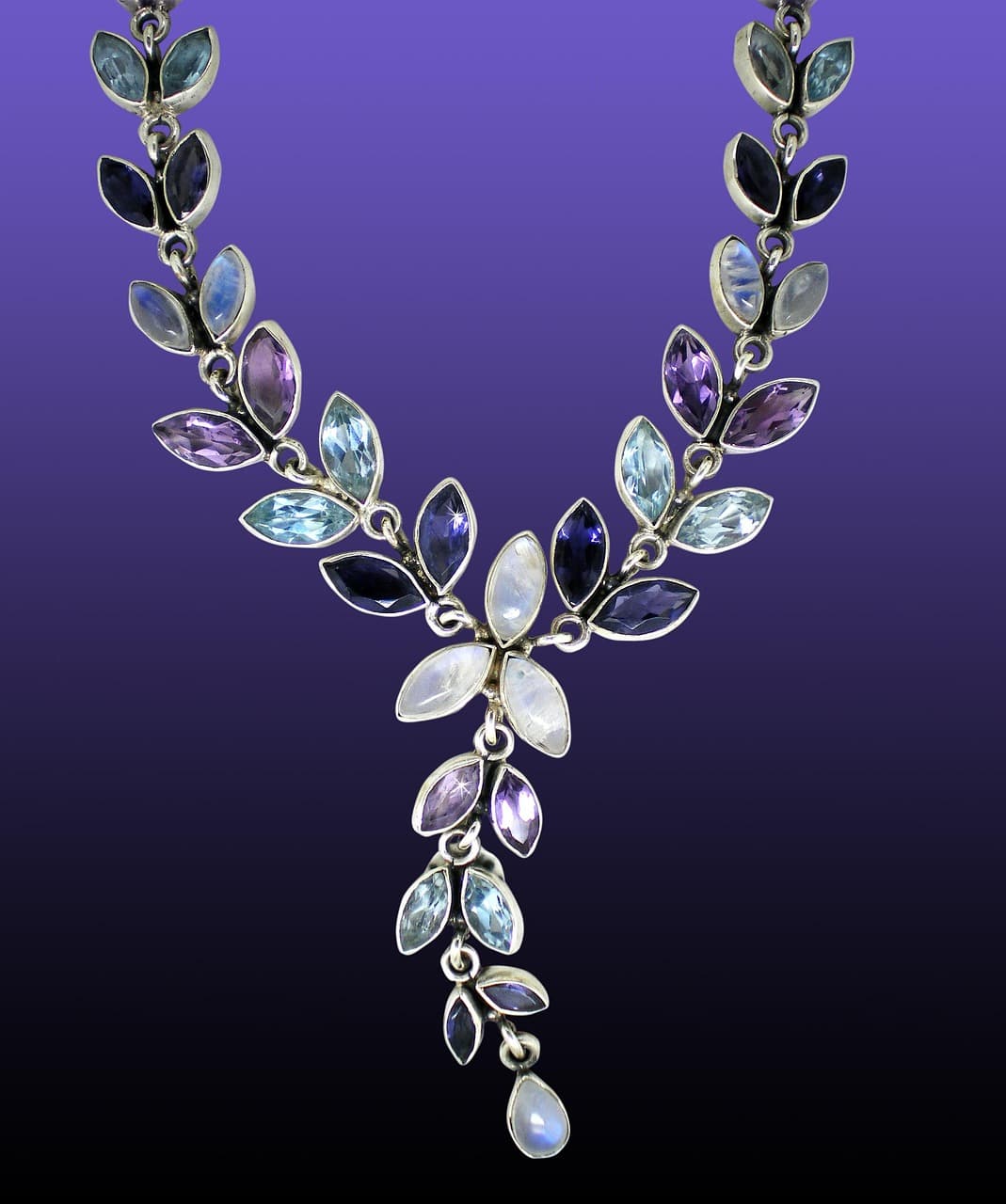 스리랑카 - 달빛의 신비 문스톤(Moonstone)