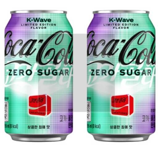 코카콜라 제로 한류맛의 디자인은 가수들의 무대를 연상시키는 보라색과 초록색의 네온사인 같으며 한글로고를 포함하고 있다.