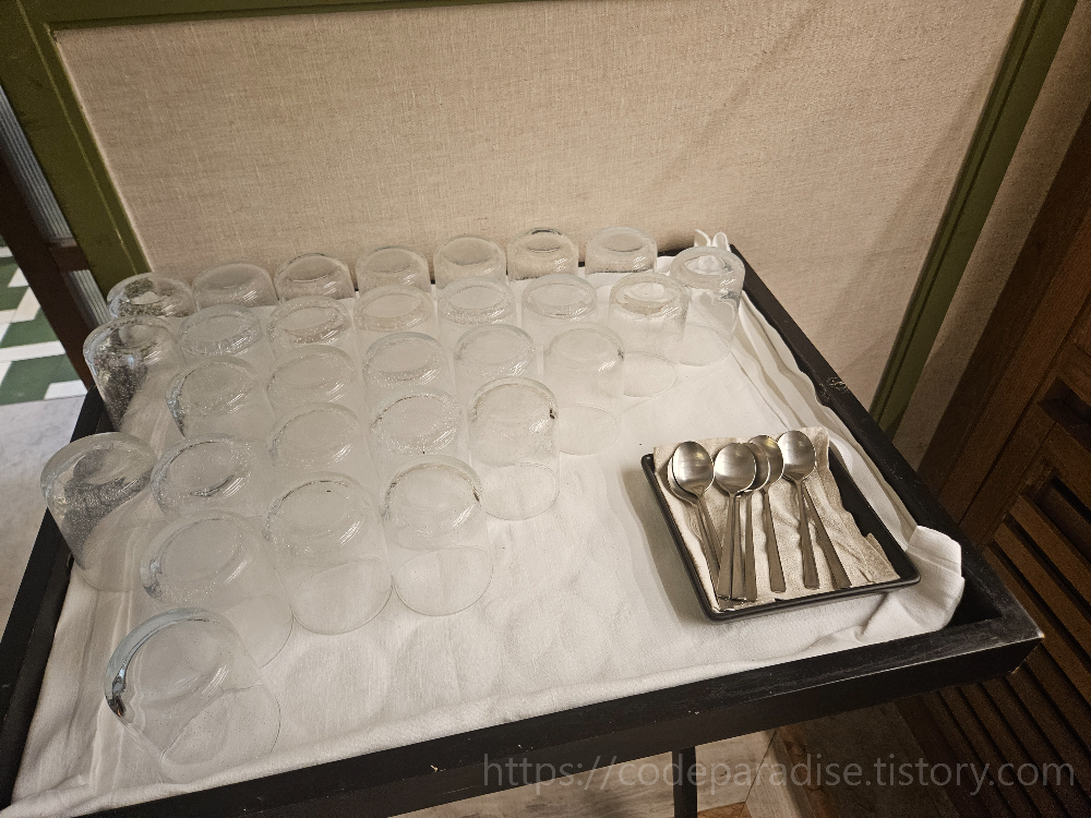 호텔 조식 사진