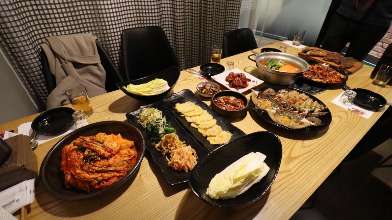 한남동 간장게장 찾는다면 장지녕간장게장 여기가 진짜 많네요