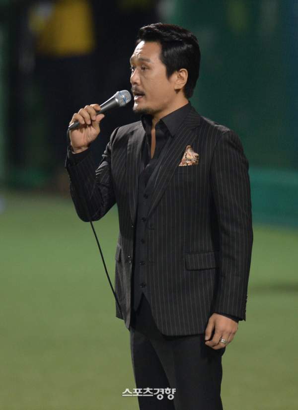 JK 김동욱 프로필