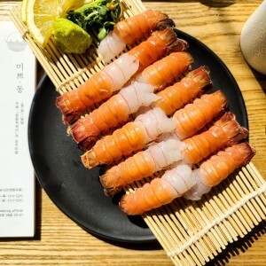 생방송투데이 맛있는 퇴근 서울 마포구 연어 요리 맛집 미쁘동 연남2호점 생방송투데이3779회