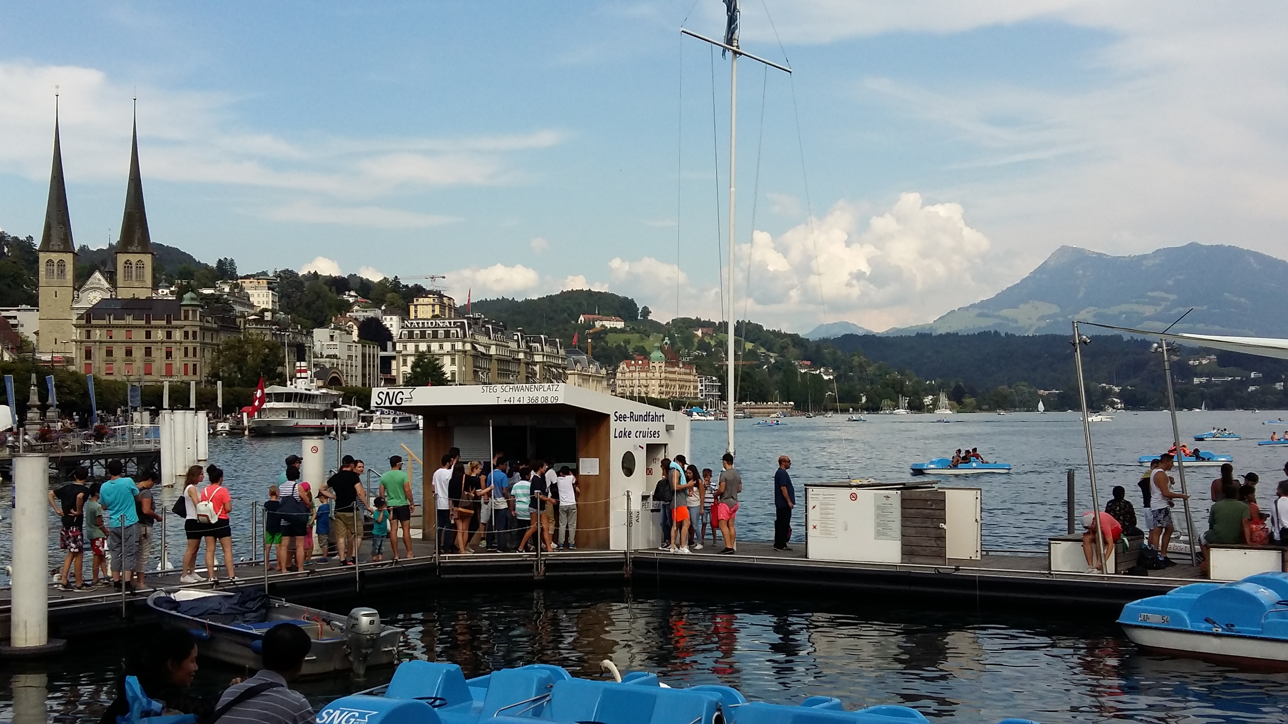 취리히 호수 사진