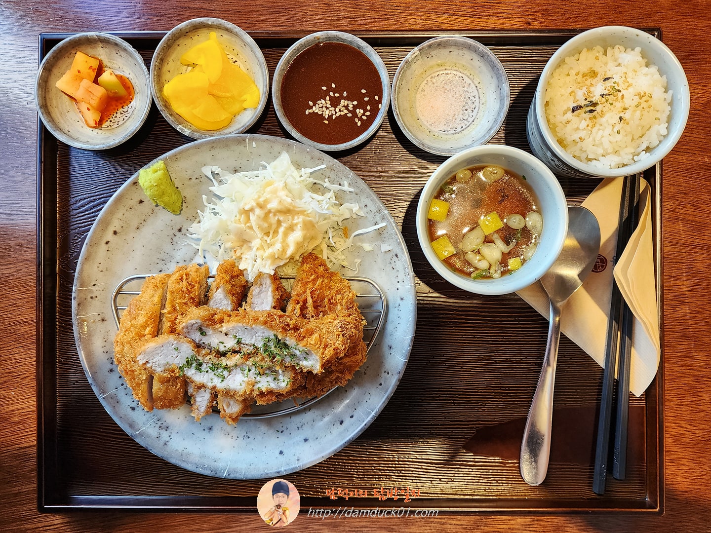 유미카츠