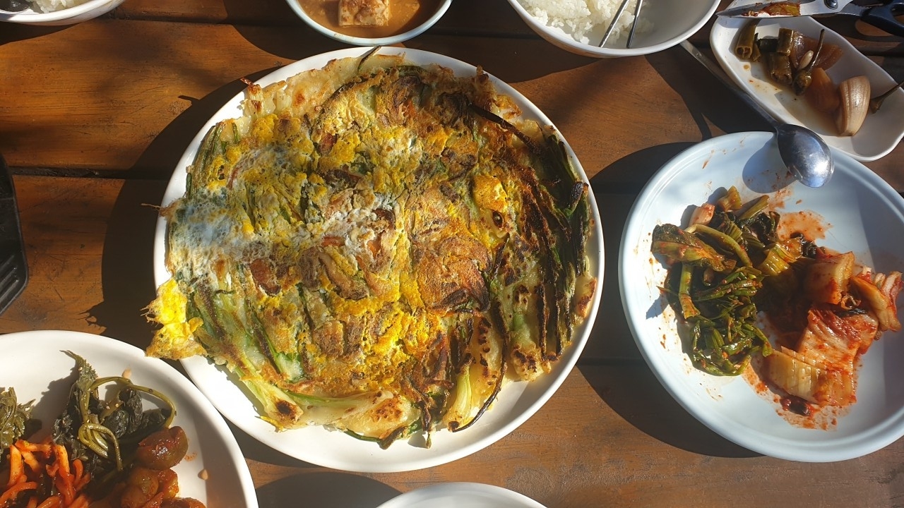 미스터리의 사진 한컷 지리산 둘레길 남원 에어레일, 국악 마을, 3코스 둘레길 쉼터 구절초 식혜, 산채정식, 곰취전 맛집 가볼만한 곳 추천
