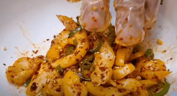 참외장아찌 무침