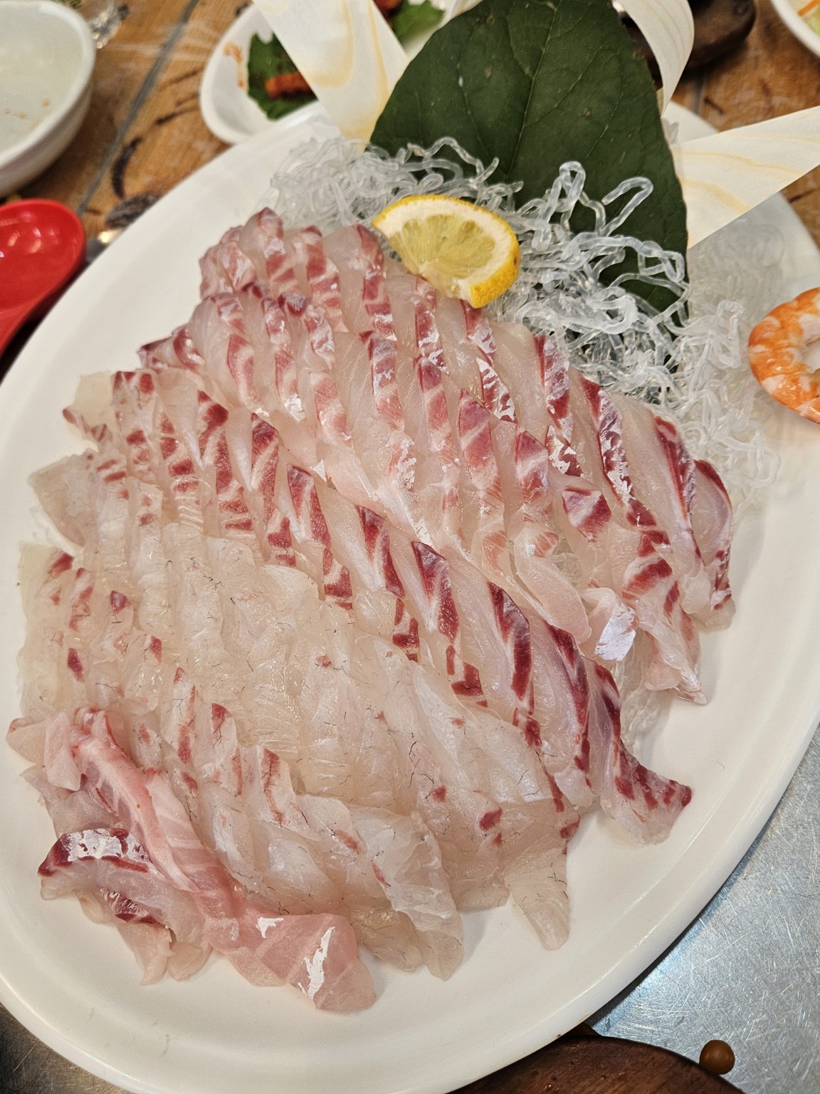 삽교호 갯마을조개구이&amp;회센터 돔