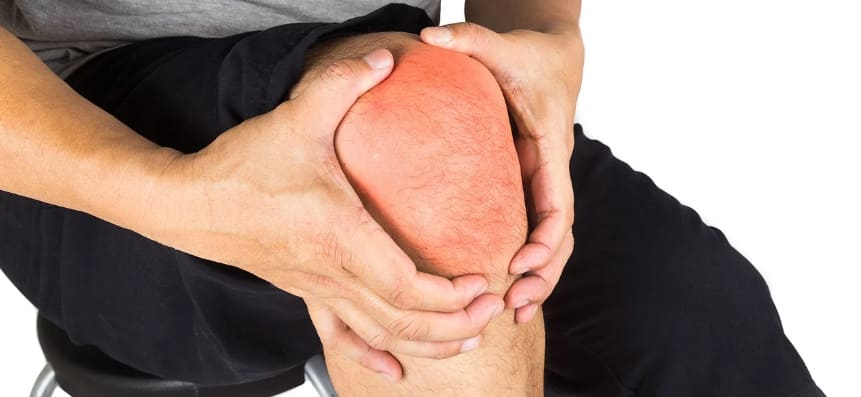 무릎 통증을 호소하는 남자