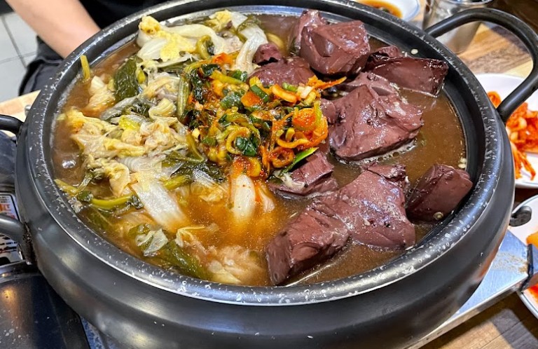창성옥 뼈전골