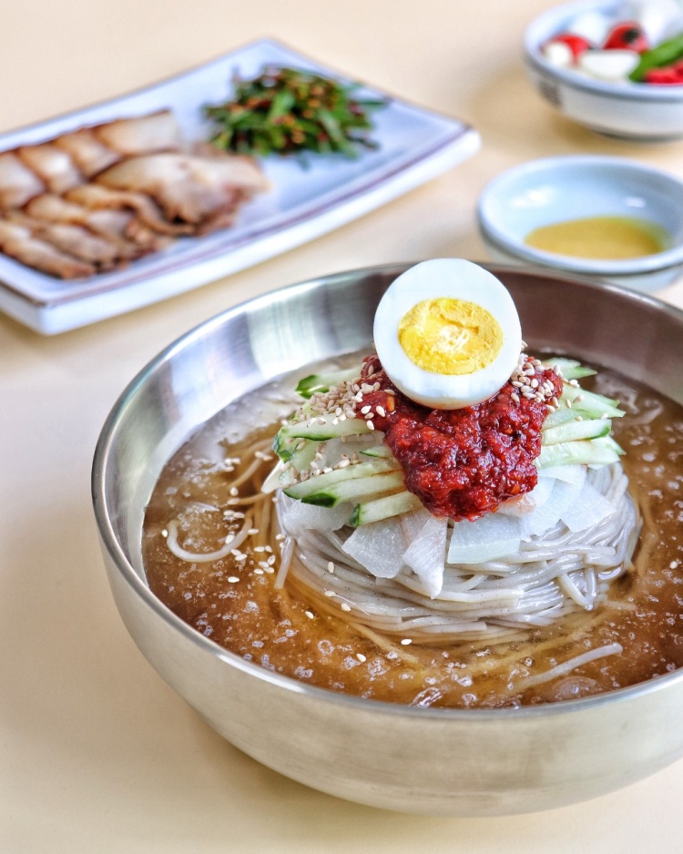 투데이 맛있는 메뉴 명태회 물비빔 밀면, 물밀면, 비빔밀면, 갈비만두 맛있는 식당 추천 부산 용호동 맛집