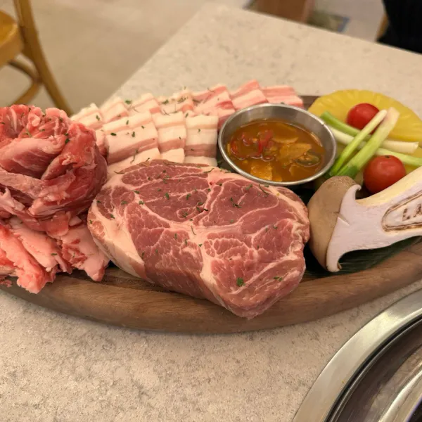 생생정보 고수의 부엌 화려한 모둠돼지구이