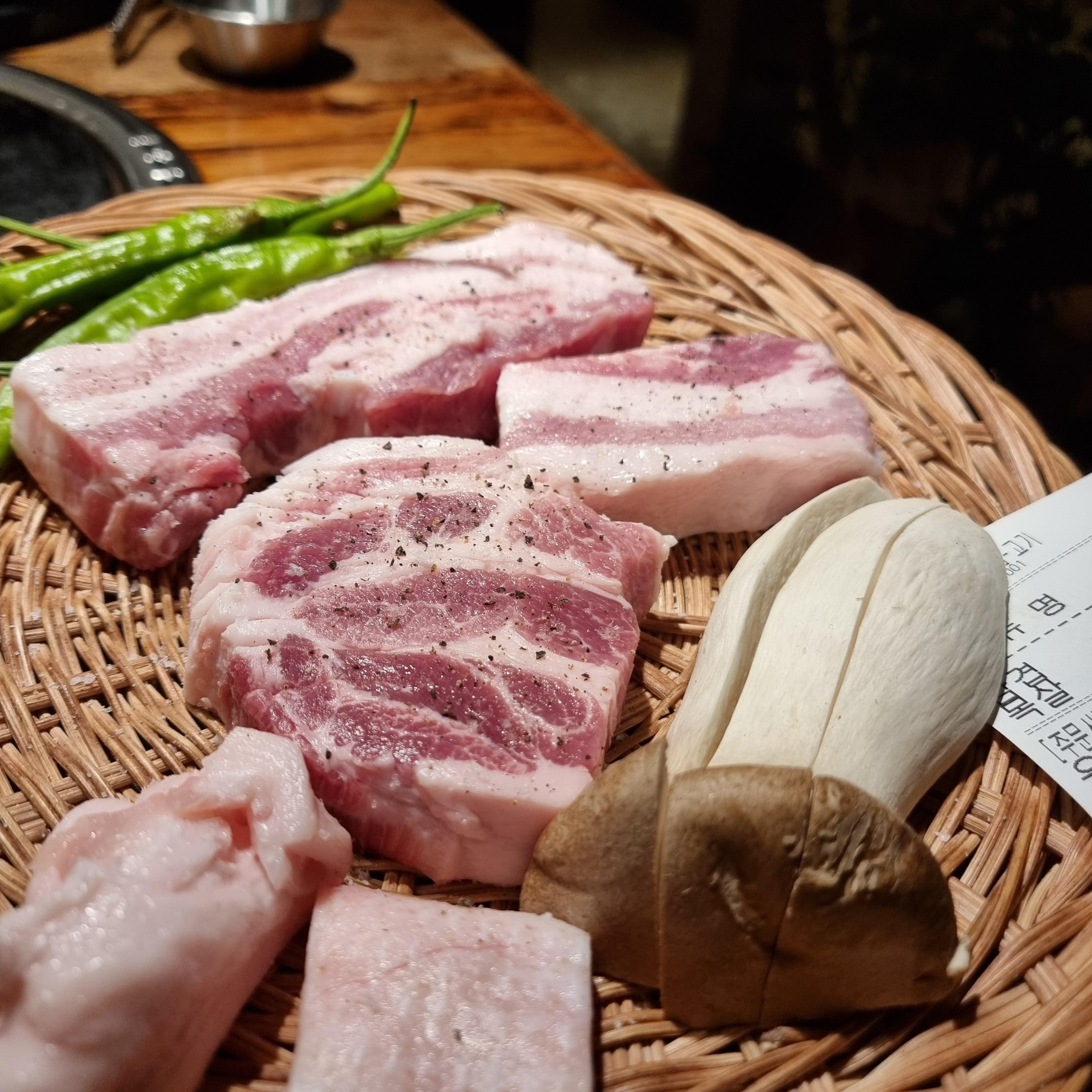삼겹살과 목살