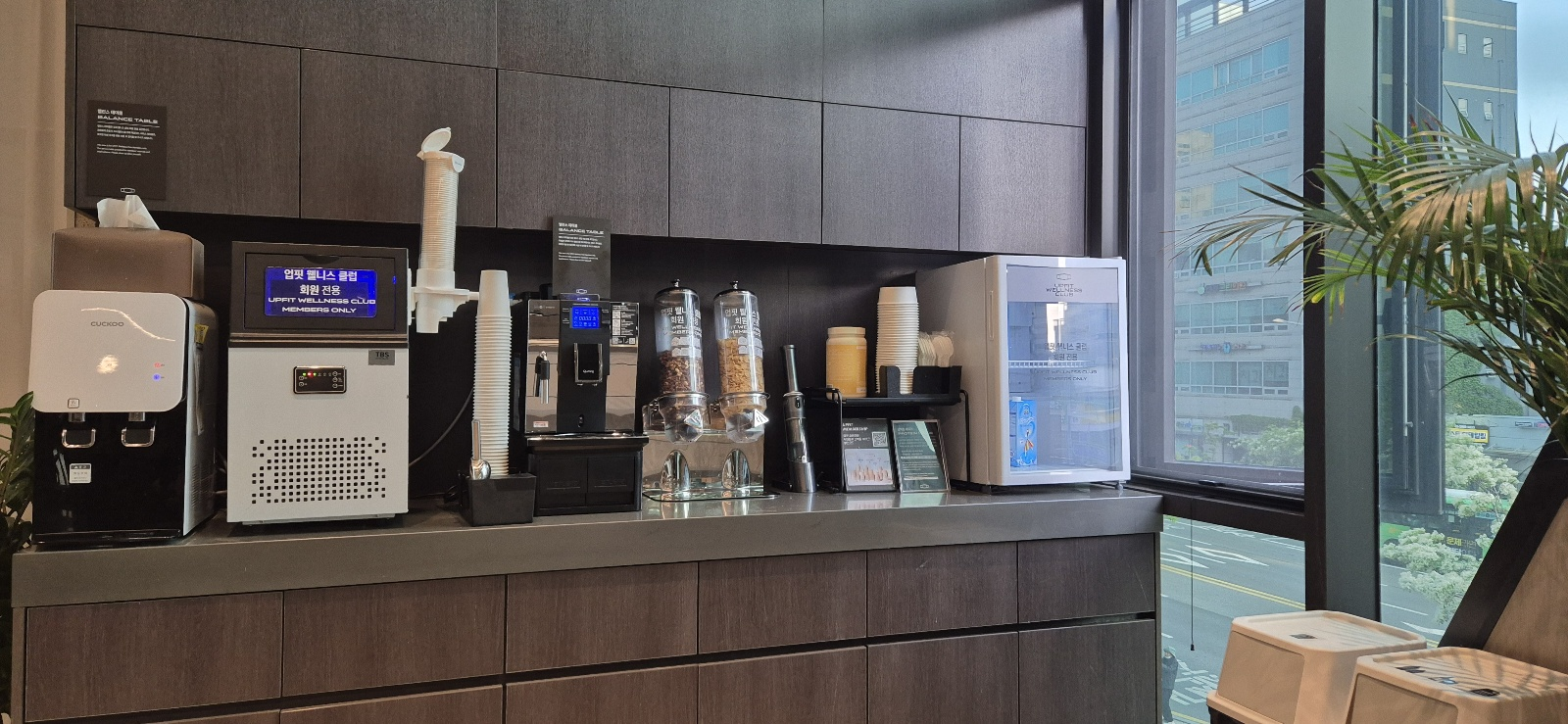 2층 피트니스 전경