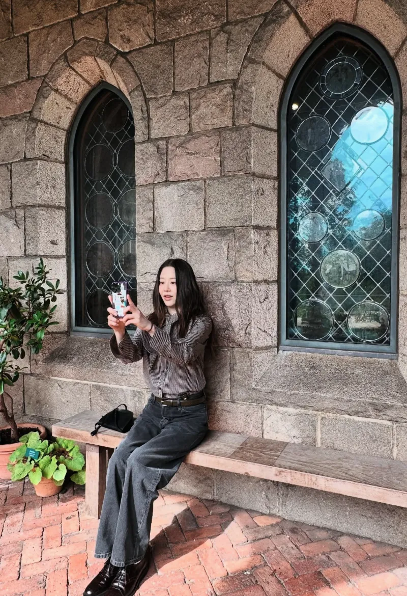 고현정 COS, 고현정 패션, 고현정 코트, 고현정 COS 패션, 2025 미니멀룩, COS 가을 코트, COS 와이드 팬츠, COS 공식몰 할인, COS 세일, COS 신상, COS 네이버 쇼핑, COS 퍼플코인 이벤트, MZ세대 인기 미니멀 브랜드, COS 꾸안꾸룩, COS 셀럽 패션, COS 직구, COS 특가