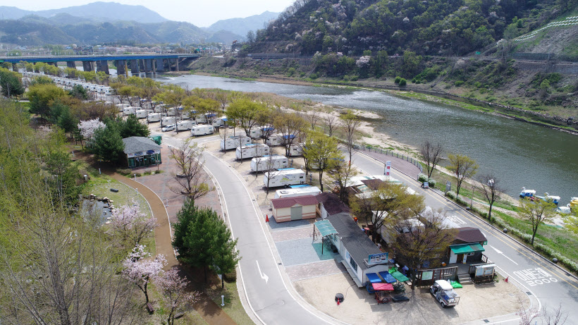 한탄강 오토캠핑장